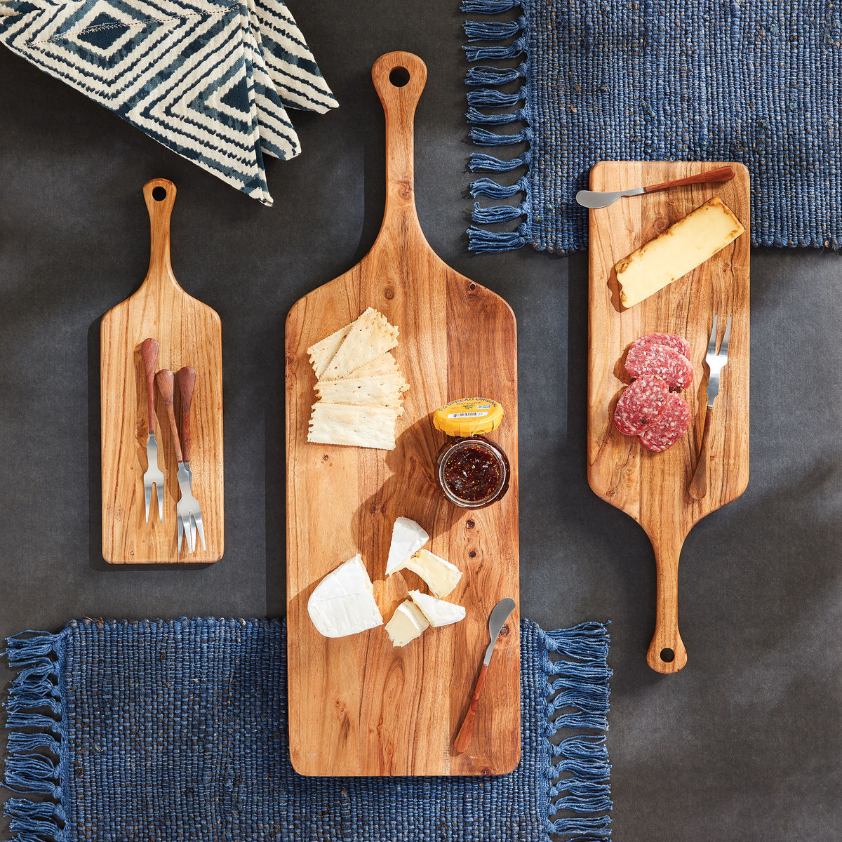 SERVING BOARDS + TRAYS